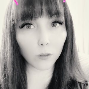 Meet your Posher, Cass